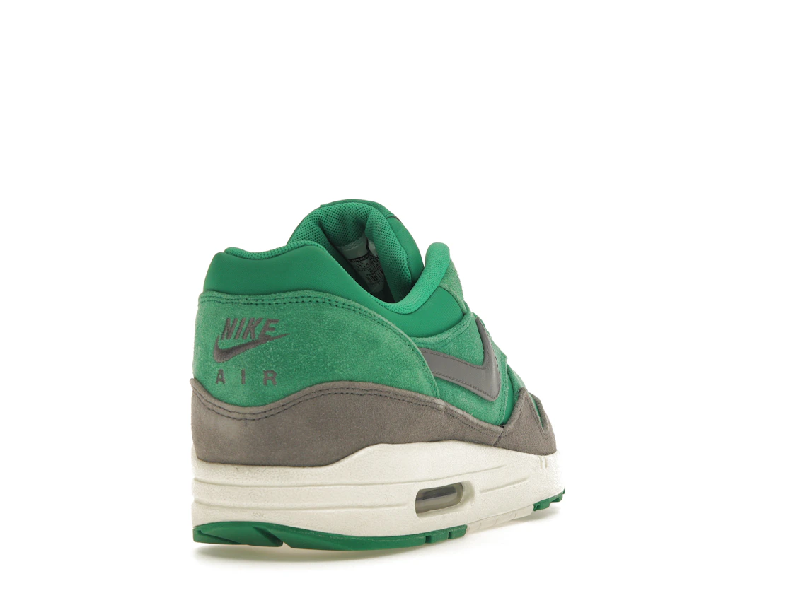 Vue 30 de Nike Air Max 1 Stadium Green