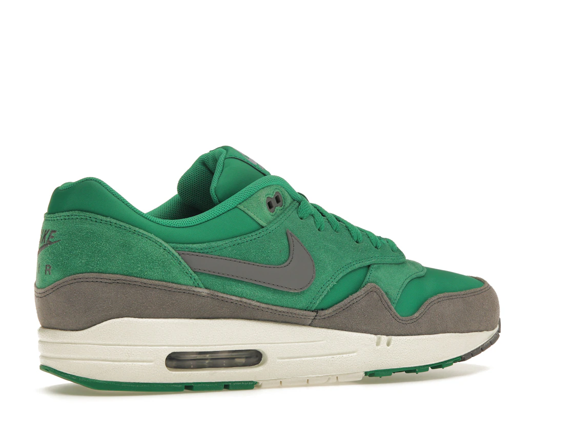 Vue 34 de Nike Air Max 1 Stadium Green