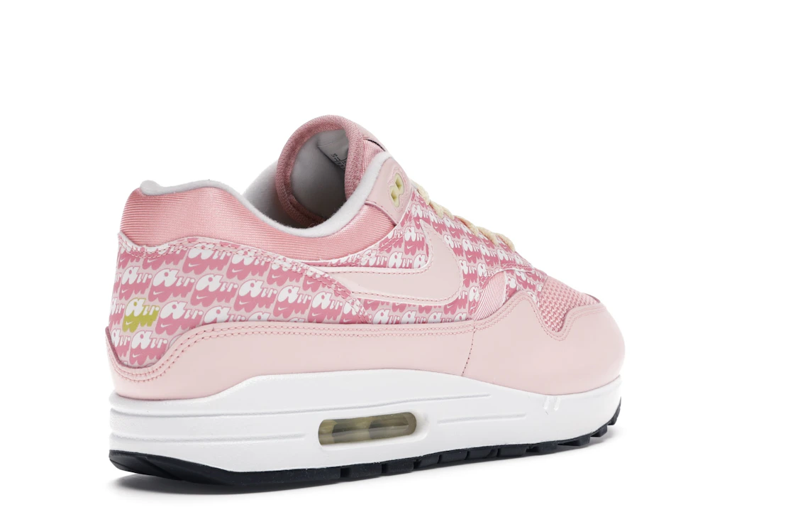 Vue 32 de Nike Air Max 1 Strawberry Lemonade (2020)