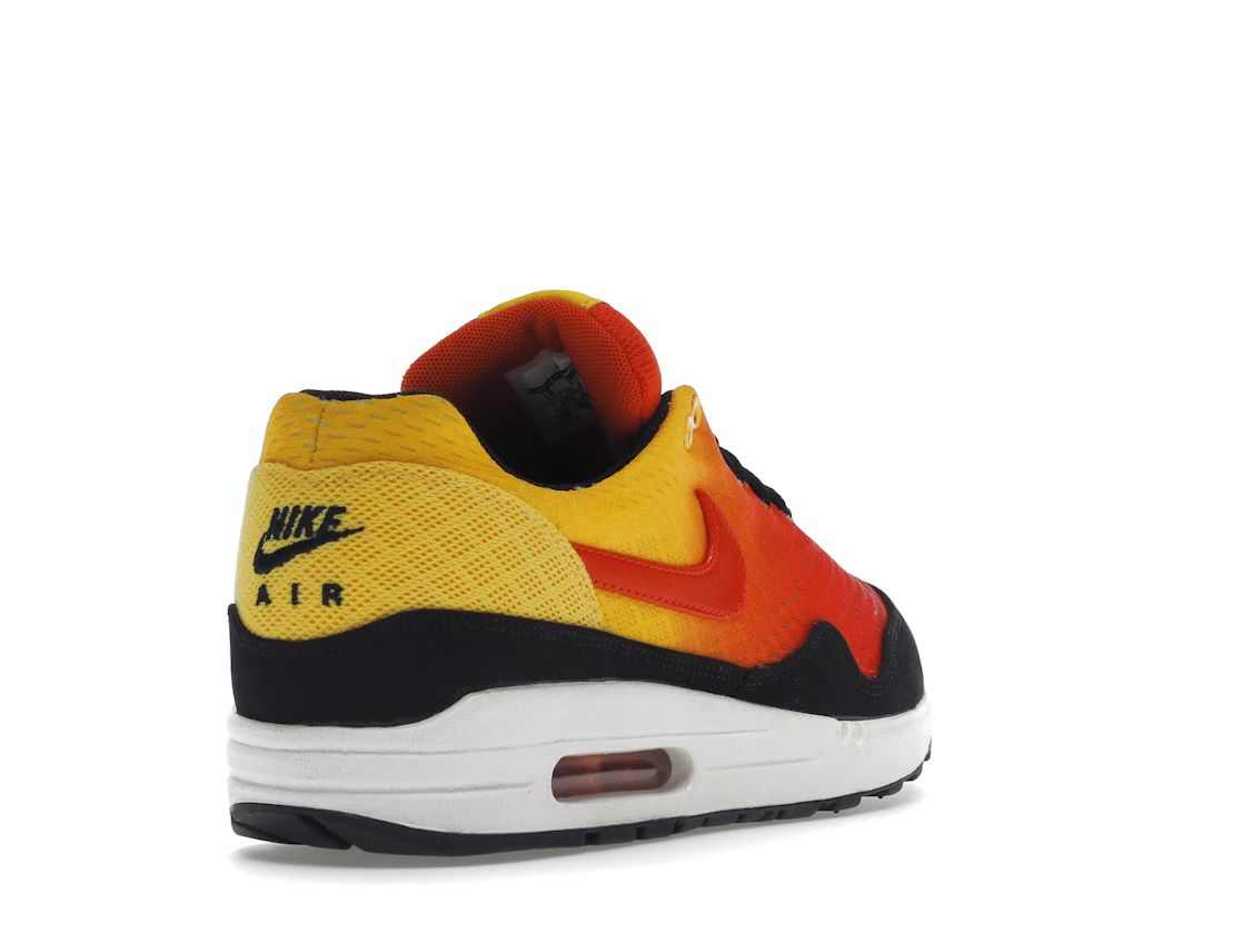 Vue 31 de Nike Air Max 1 Sunset Pack