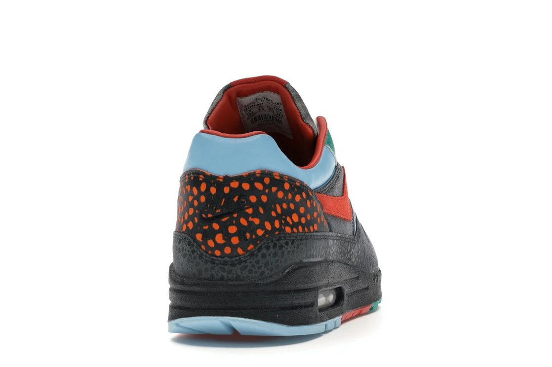 Vue 29 de Nike Air Max 1 Supreme Tech Pack