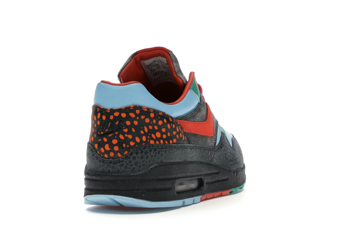 Vue 30 de Nike Air Max 1 Supreme Tech Pack