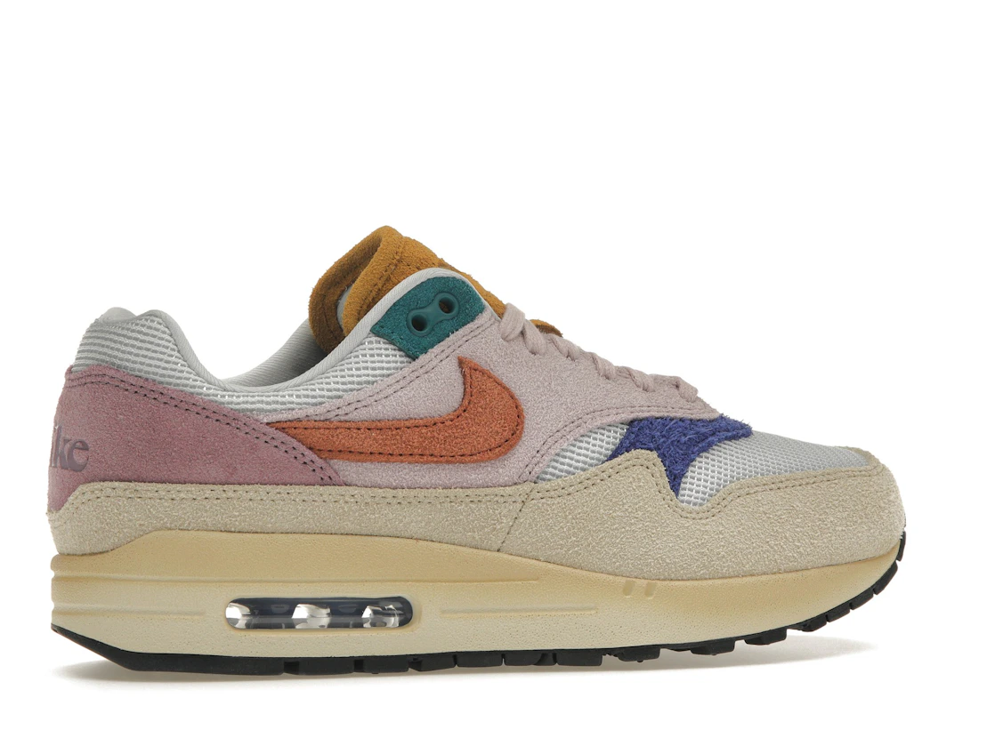 Vue 35 de Nike Air Max 1 Tan Lines 