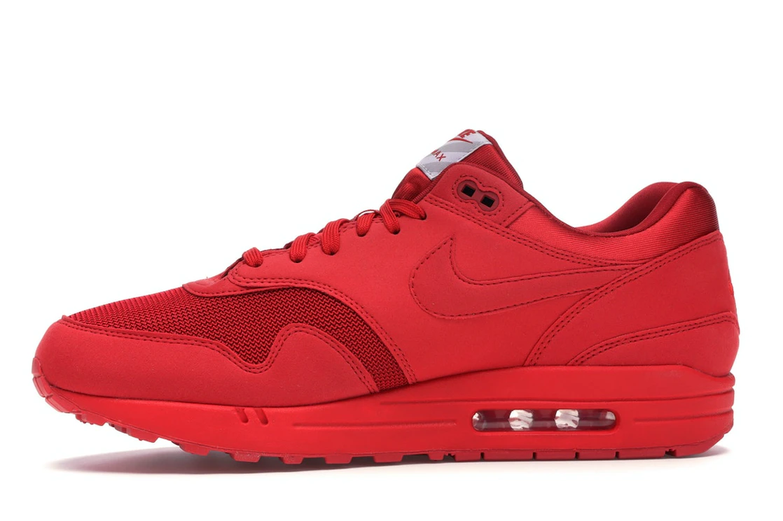 Vue 18 de Nike Air Max 1 Tonal Red