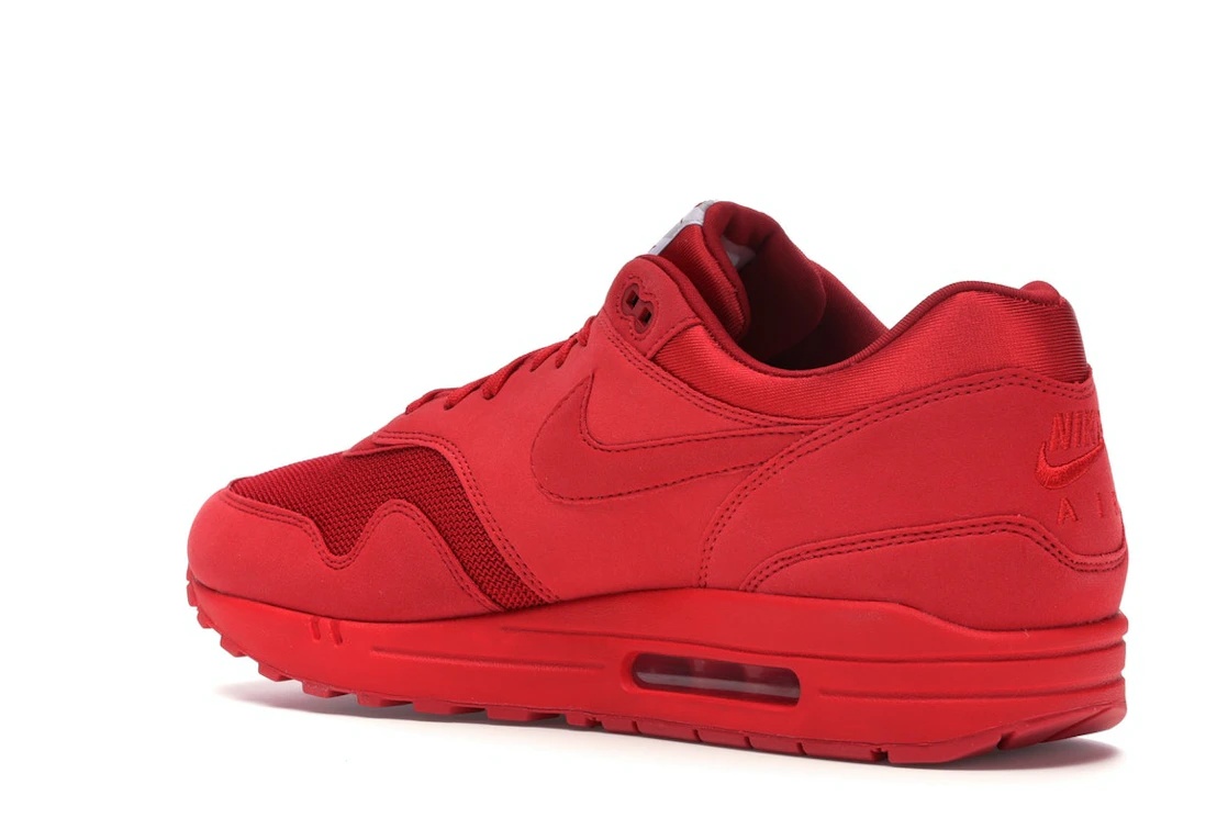 Vue 23 de Nike Air Max 1 Tonal Red
