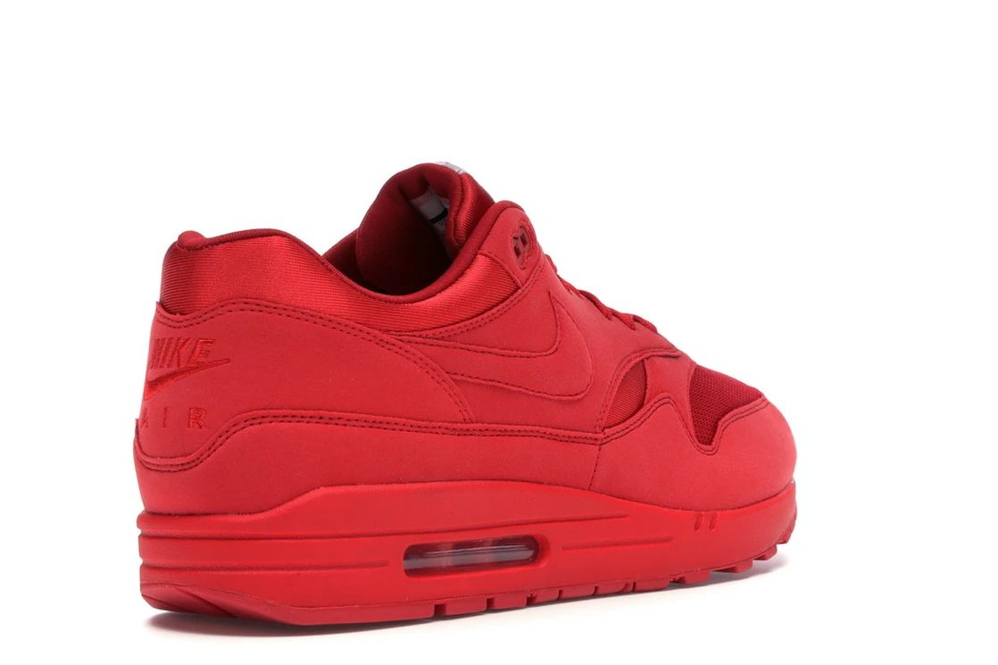 Vue 32 de Nike Air Max 1 Tonal Red