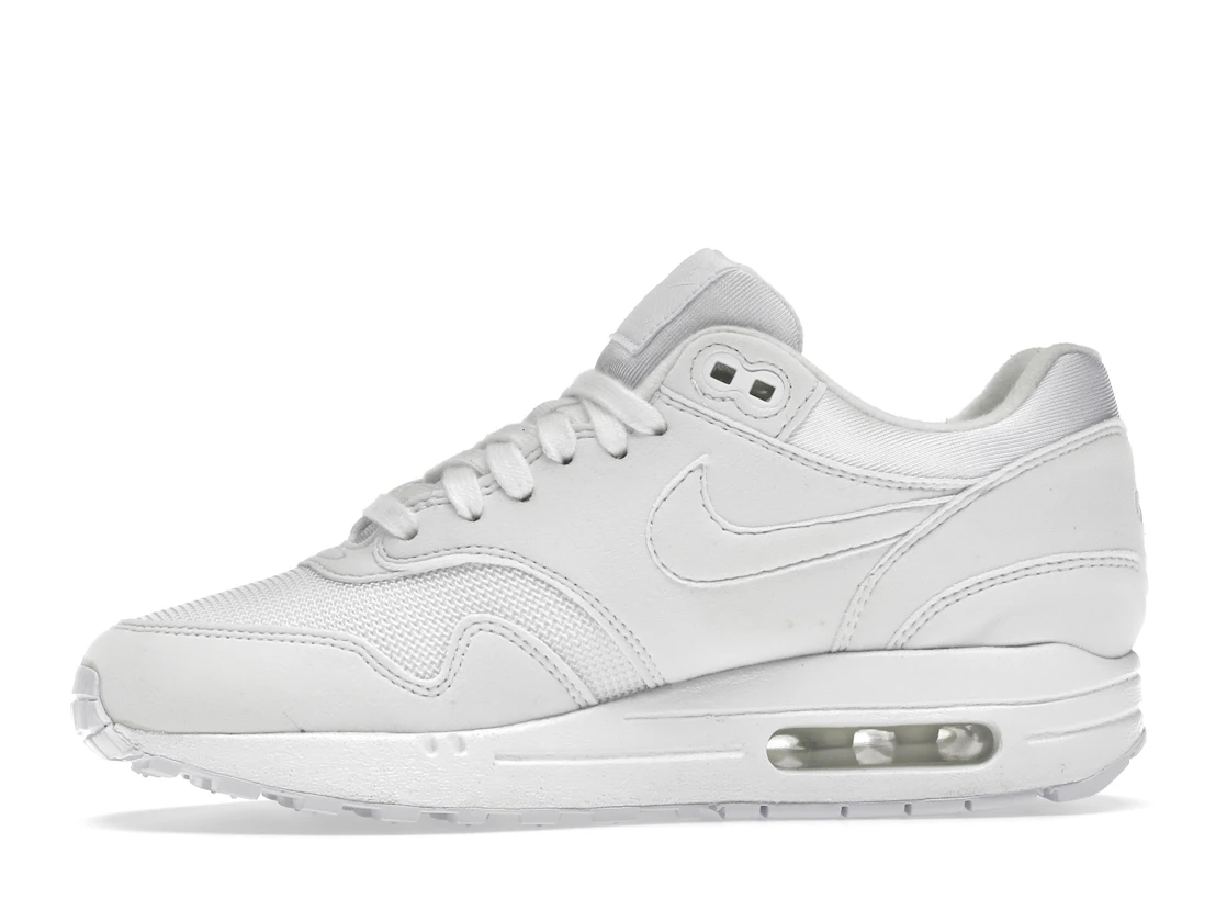 Vue 18 de Nike Air Max 1 Triple White 