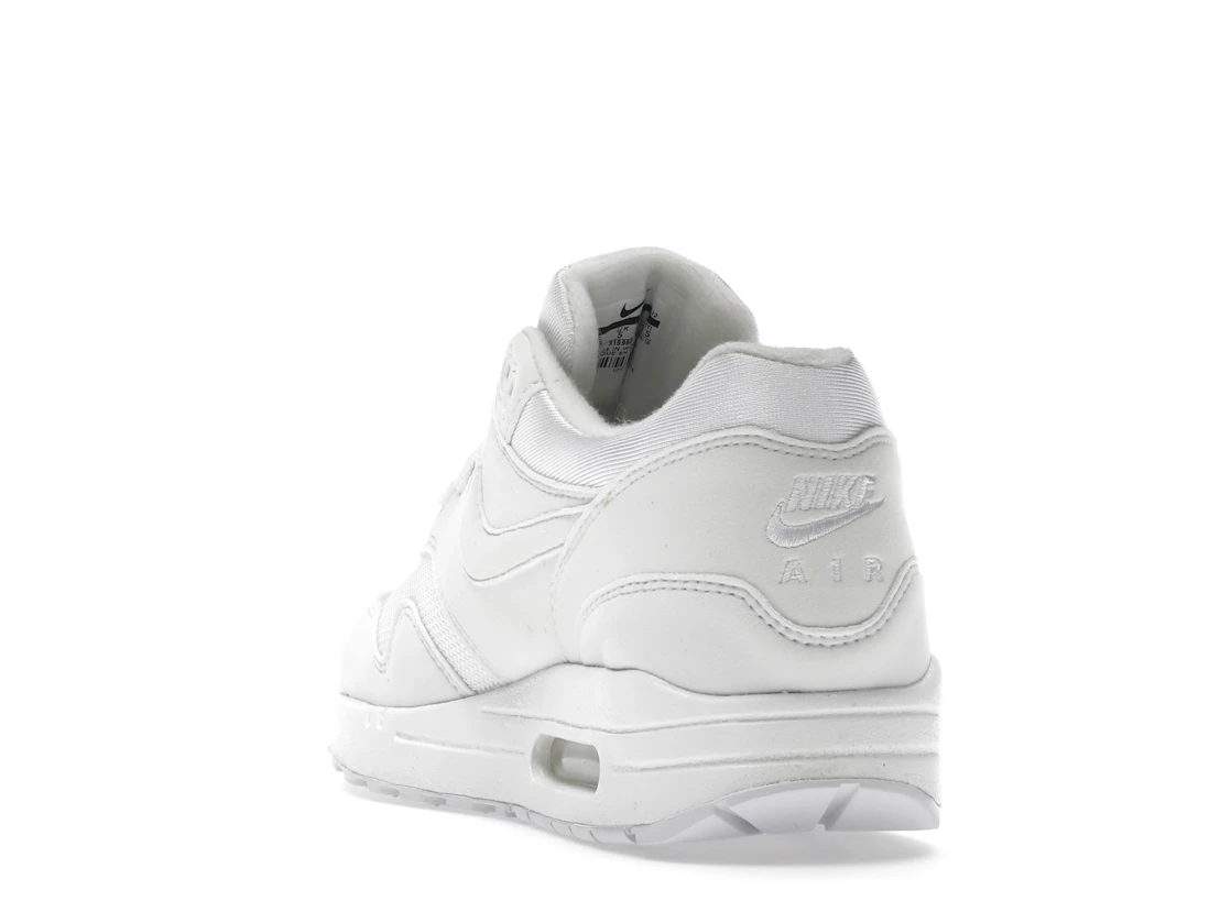 Vue 26 de Nike Air Max 1 Triple White 