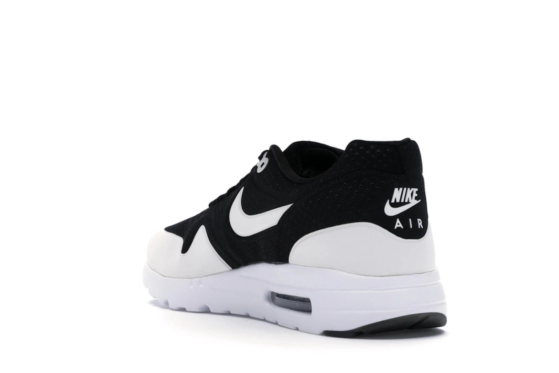 Vue 25 de Nike Air Max 1 Ultra Moire Black White