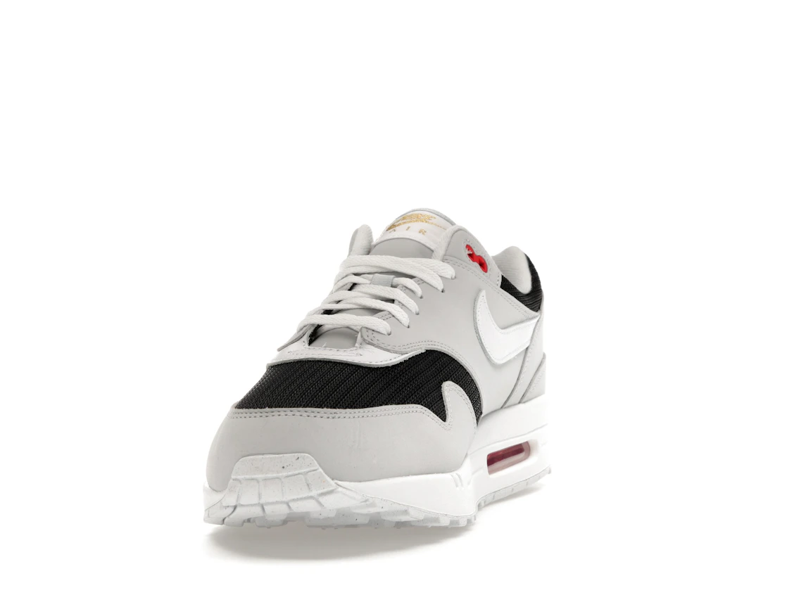 Vue 12 de Nike Air Max 1 Urawa (2023)