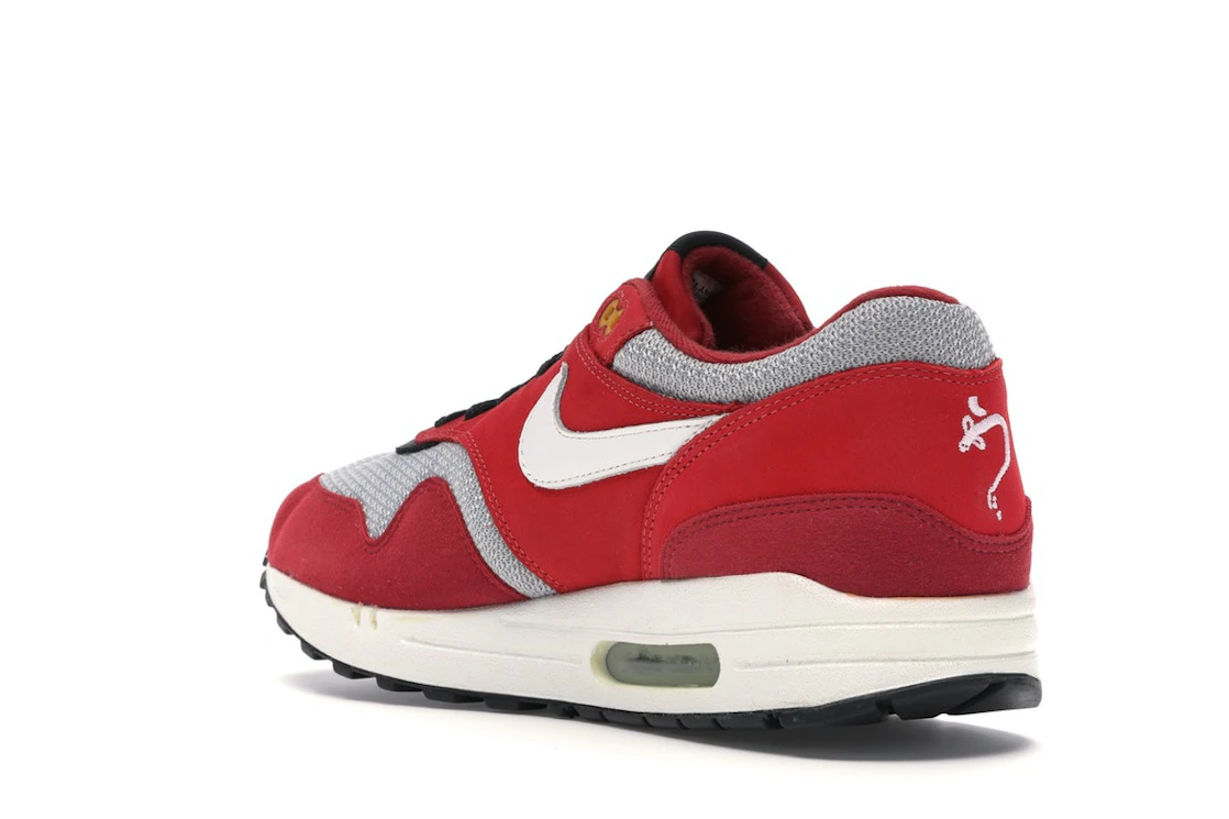 Vue 24 de Nike Air Max 1 Urawa