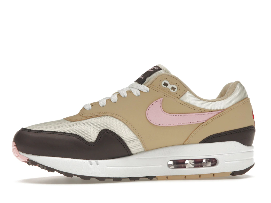 Vue 18 de Nike Air Max 1 Valentine's Day (2024) 