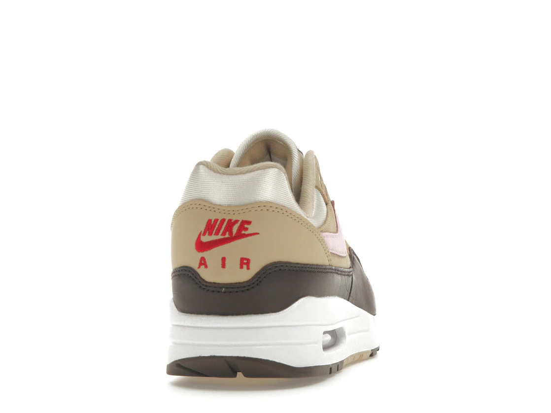 Vue 29 de Nike Air Max 1 Valentine's Day (2024) 