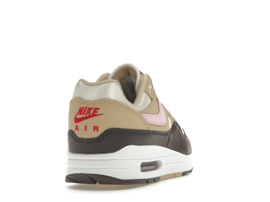 Vue 30 de Nike Air Max 1 Valentine's Day (2024) 