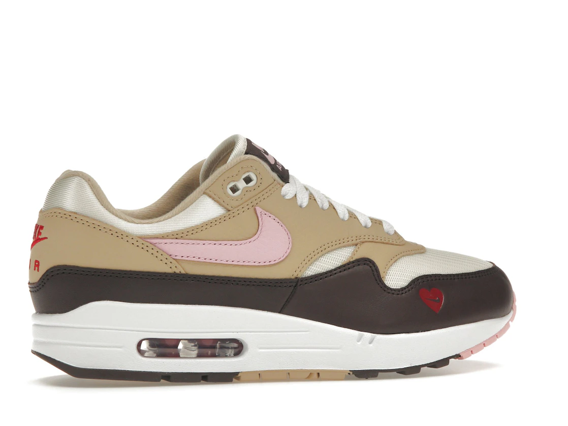 Vue 35 de Nike Air Max 1 Valentine's Day (2024) 