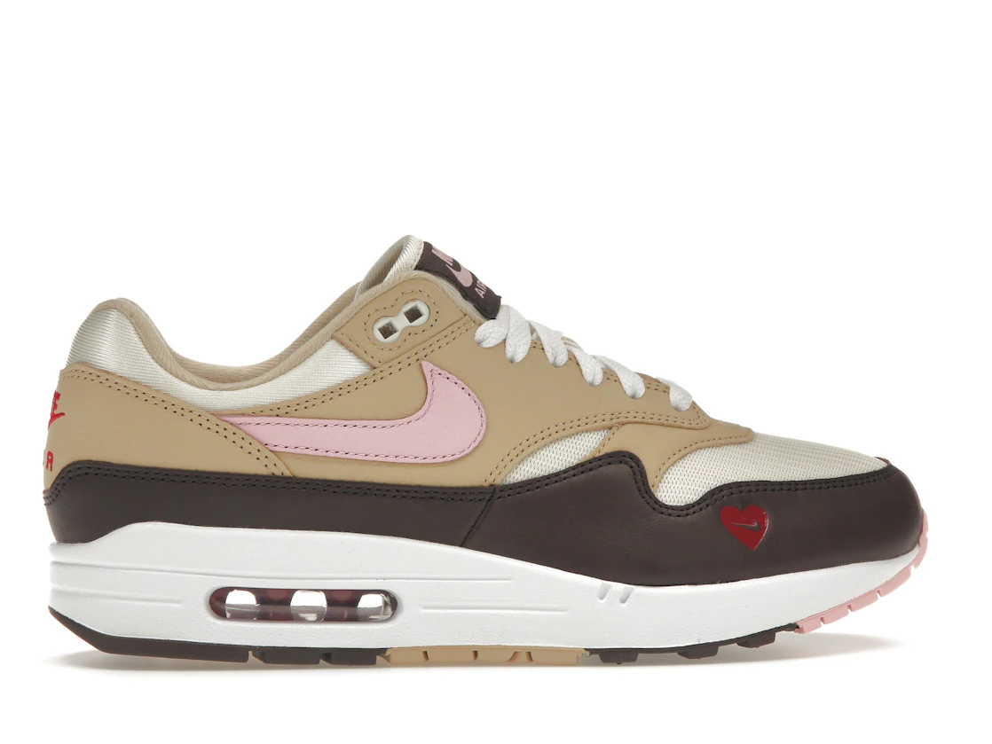 Vue 36 de Nike Air Max 1 Valentine's Day (2024) 