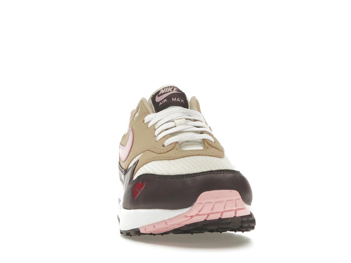Vue 9 de Nike Air Max 1 Valentine's Day (2024) 