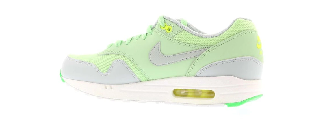 Vue 15 de Nike Air Max 1 Vapor Green