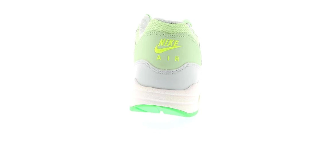 Vue 20 de Nike Air Max 1 Vapor Green