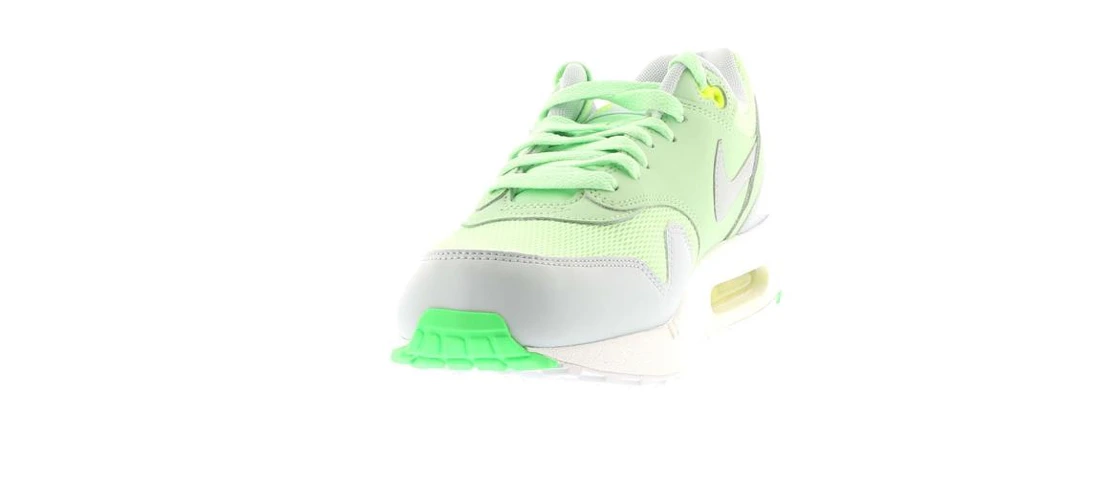 Vue 9 de Nike Air Max 1 Vapor Green