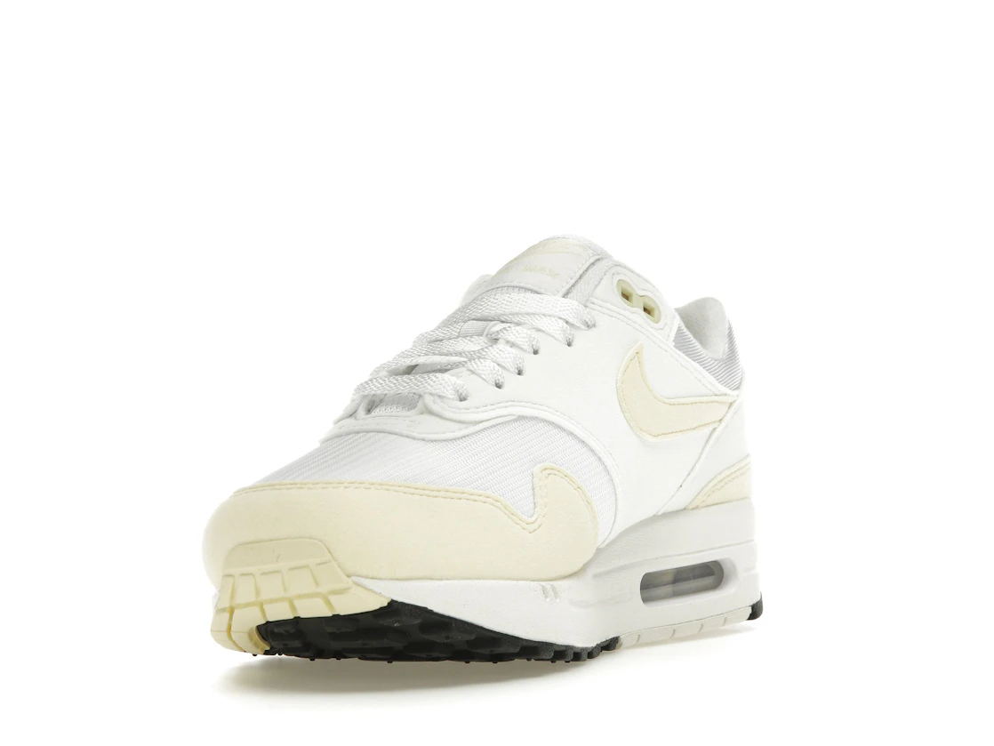 Vue 13 de Nike Air Max 1 White Alabaster 