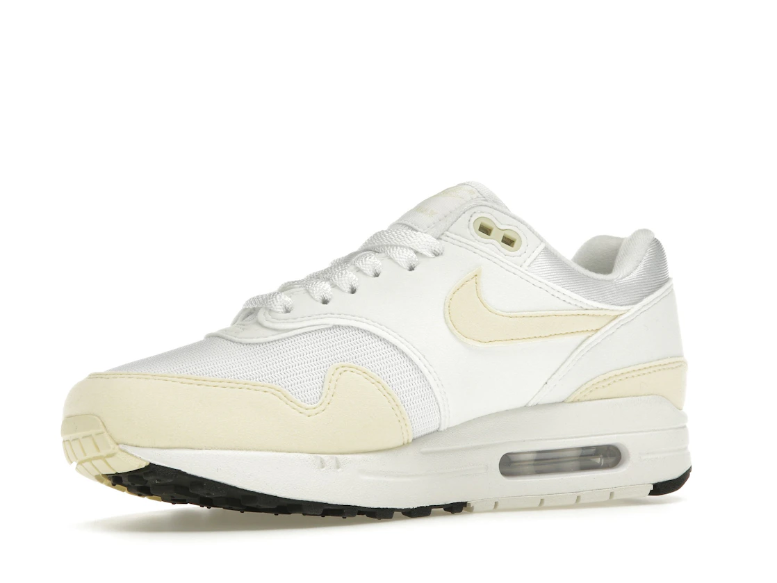 Vue 16 de Nike Air Max 1 White Alabaster 