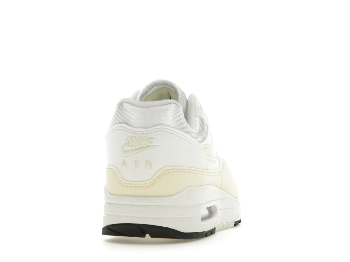 Vue 29 de Nike Air Max 1 White Alabaster 