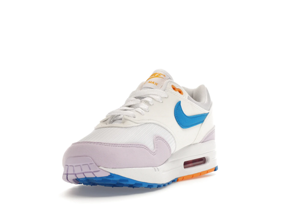 Vue 13 de Nike Air Max 1 White Alchemy Pink 
