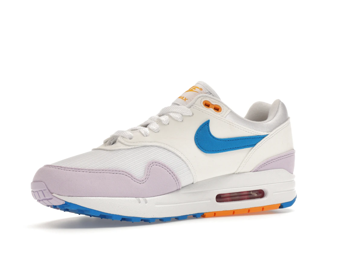 Vue 16 de Nike Air Max 1 White Alchemy Pink 