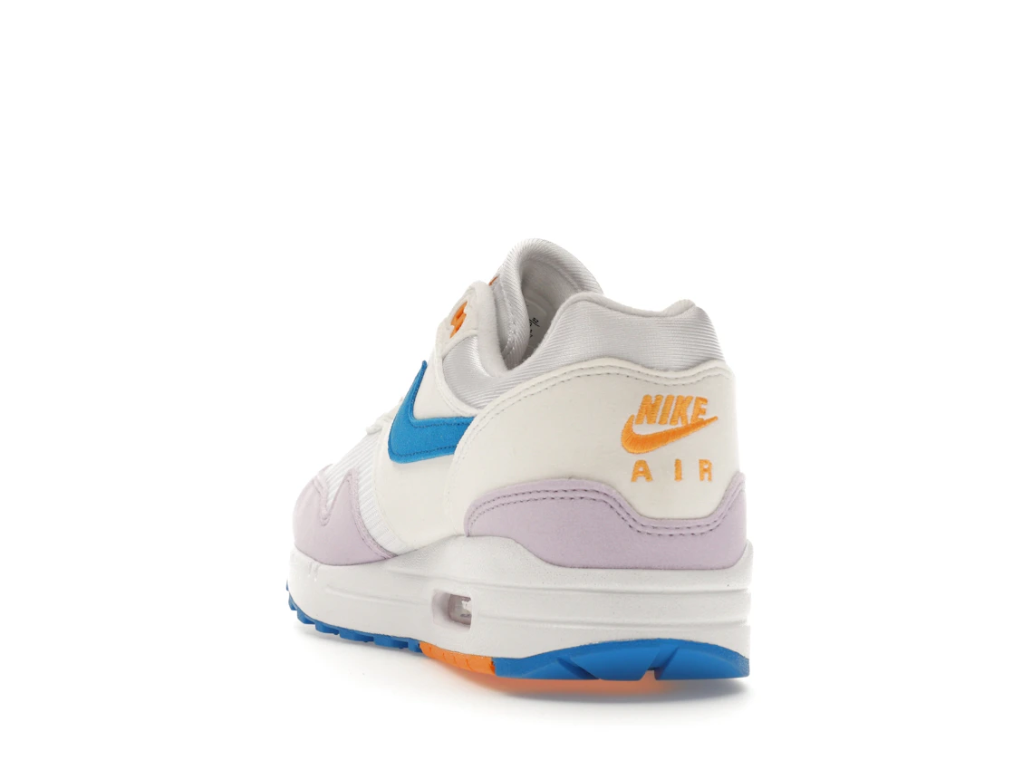 Vue 26 de Nike Air Max 1 White Alchemy Pink 