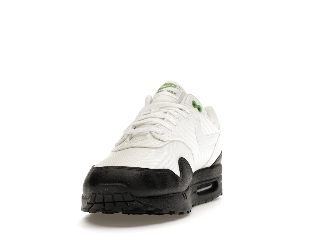Vue 12 de Nike Air Max 1 White Black Chlorophyll