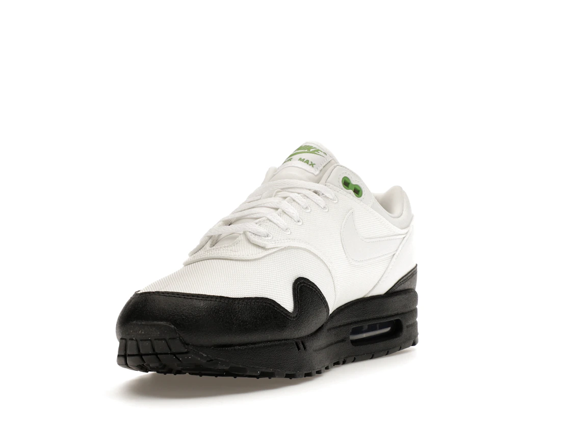 Vue 13 de Nike Air Max 1 White Black Chlorophyll