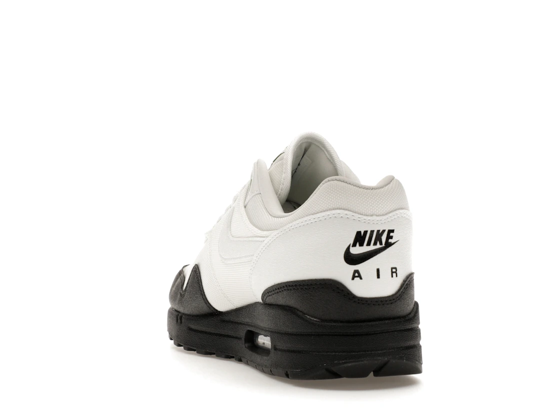 Vue 26 de Nike Air Max 1 White Black Chlorophyll