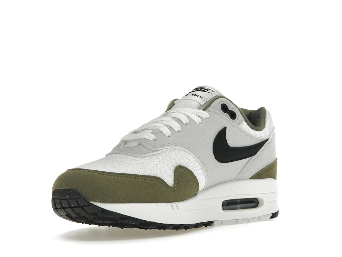 Vue 14 de Nike Air Max 1 White Black Medium Olive