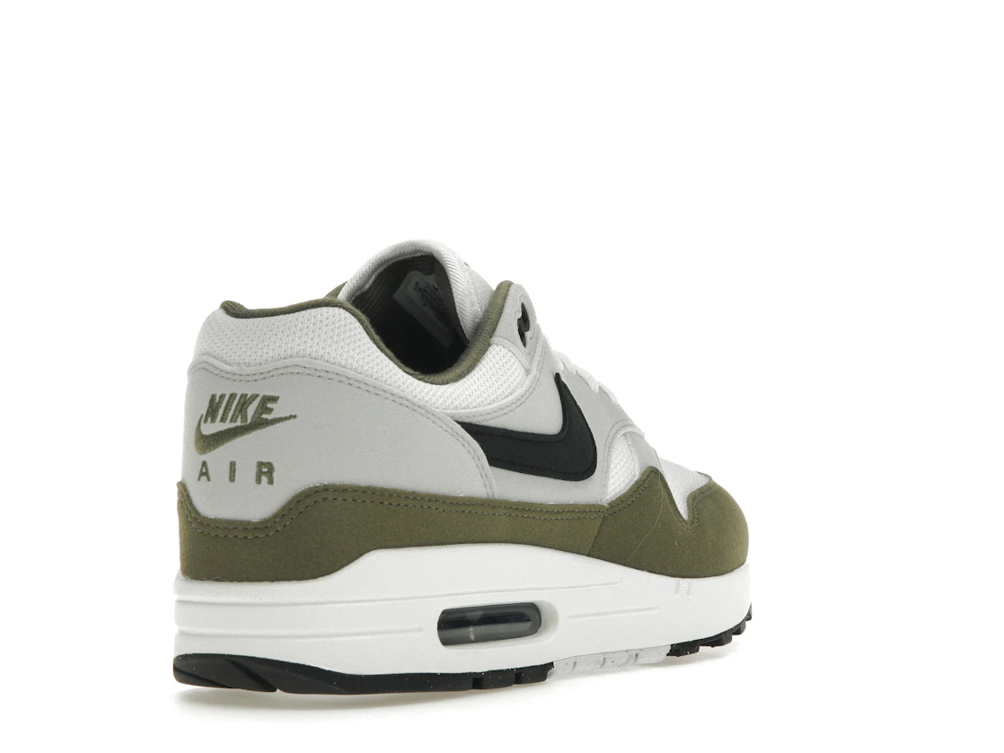 Vue 31 de Nike Air Max 1 White Black Medium Olive