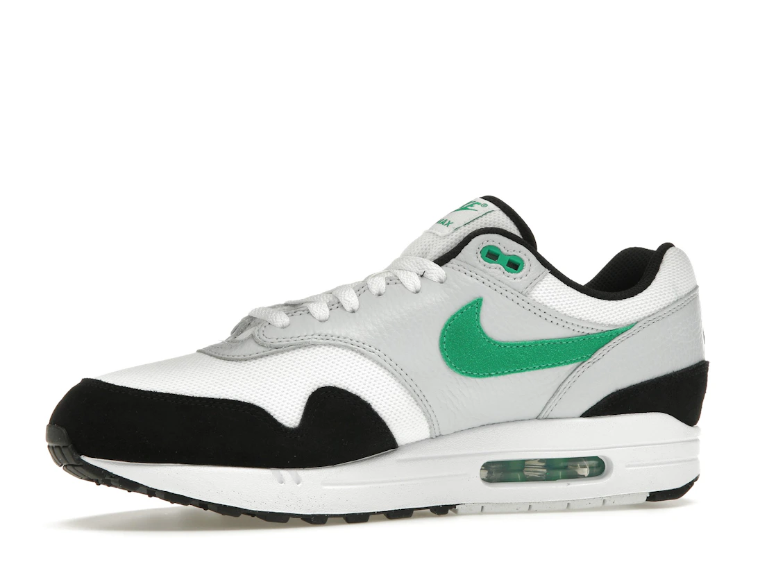 Vue 17 de Nike Air Max 1 White Black Stadium Green