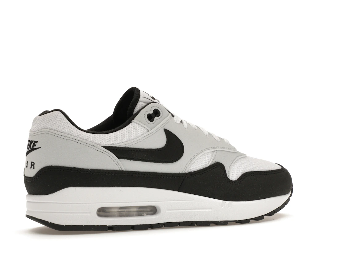 Vue 34 de Nike Air Max 1 White Black