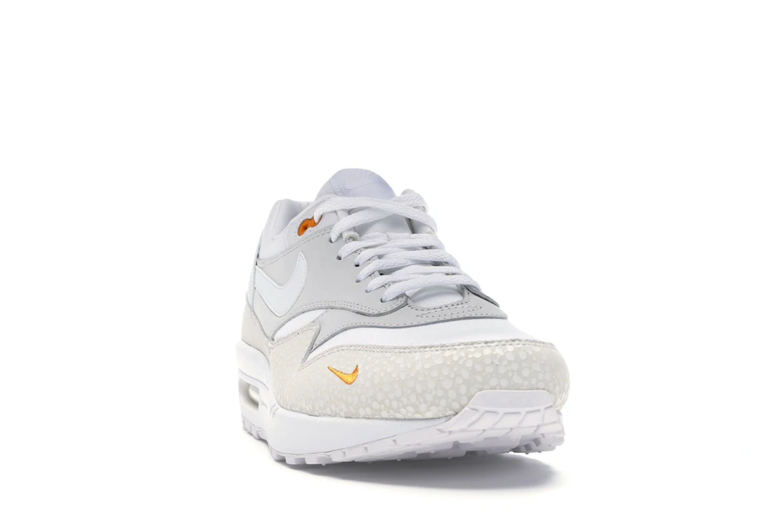 Vue 8 de Nike Air Max 1 White Kumquat