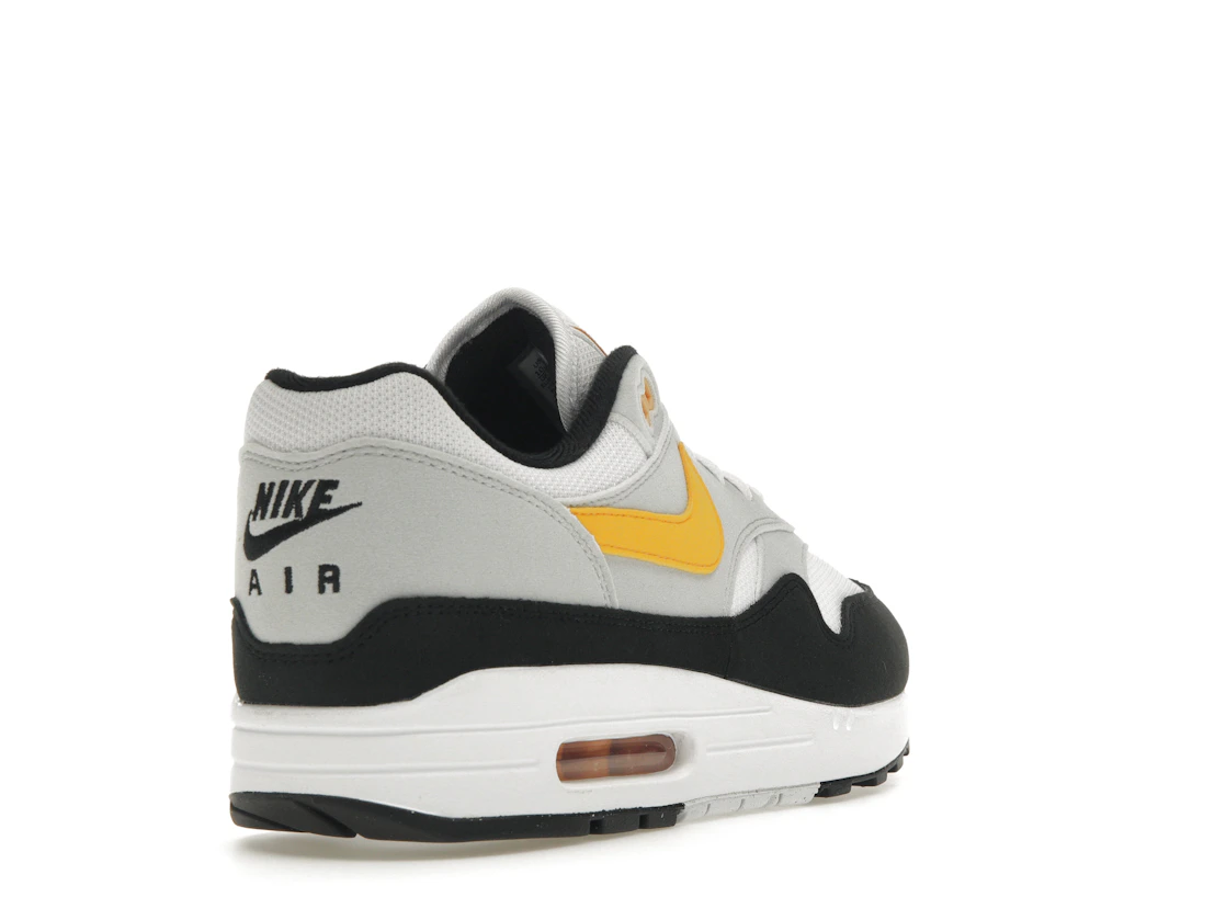 Vue 31 de Nike Air Max 1 White University Gold