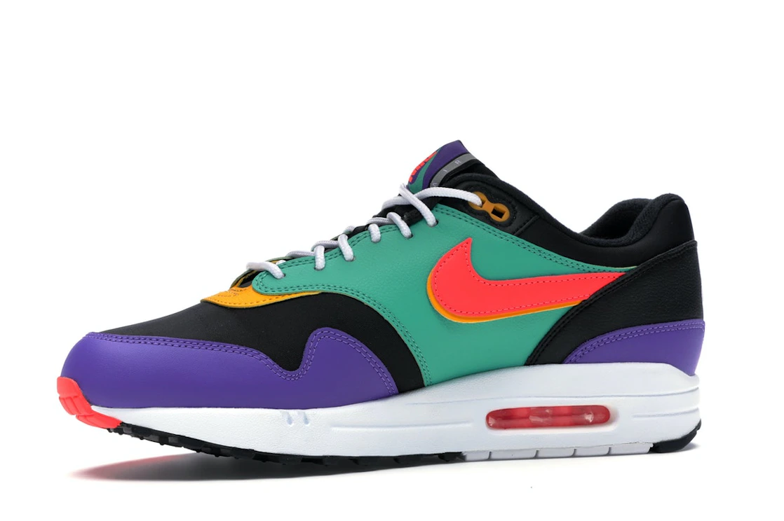 Vue 17 de Nike Air Max 1 Windbreaker