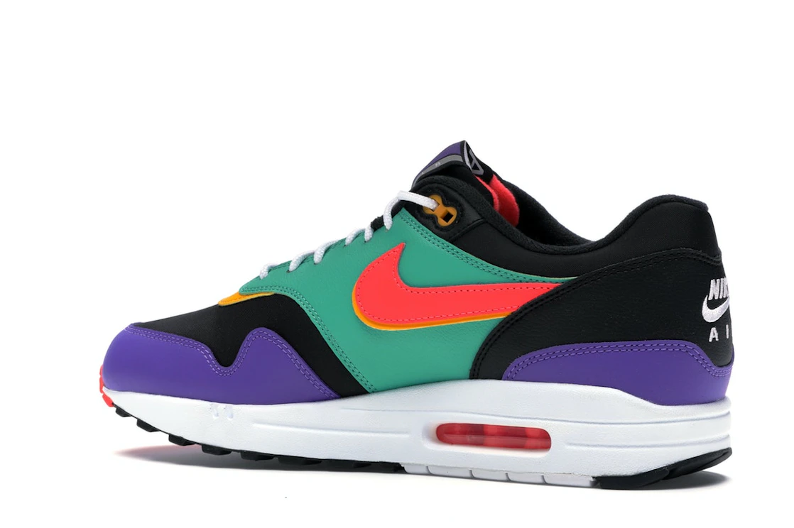 Vue 22 de Nike Air Max 1 Windbreaker