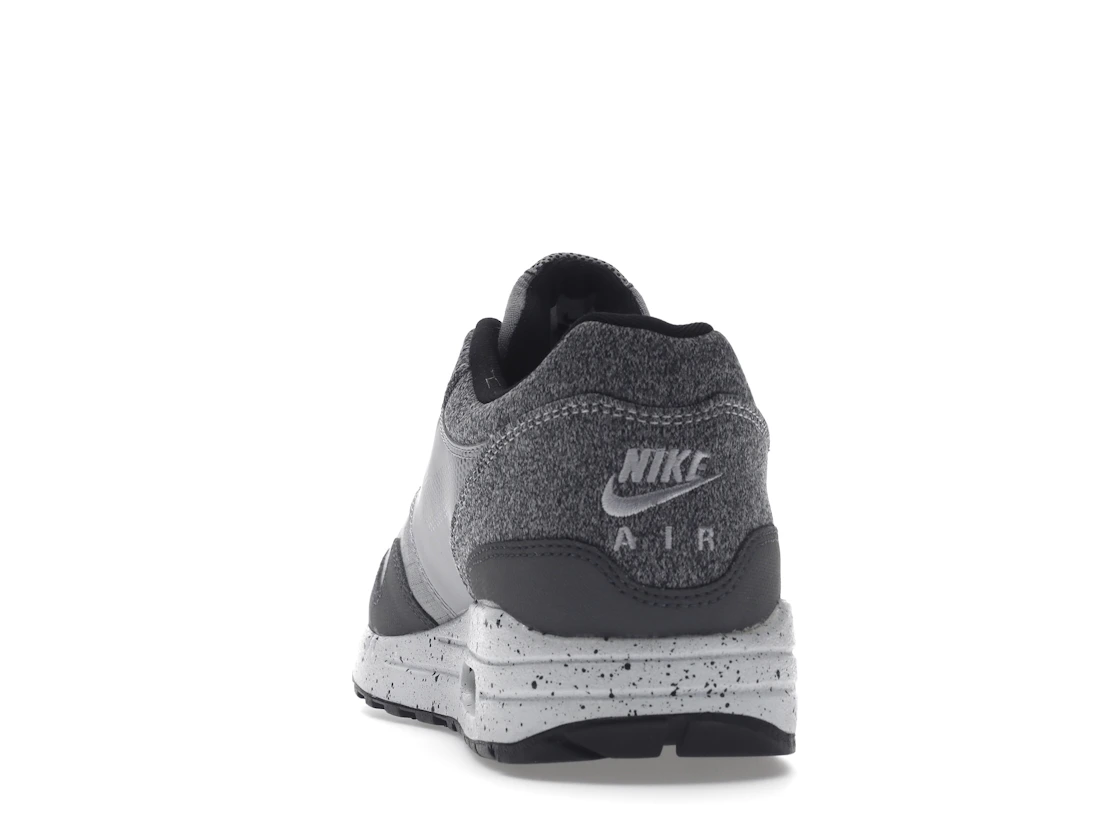 Vue 27 de Nike Air Max 1 Wolf Grey Dark Grey