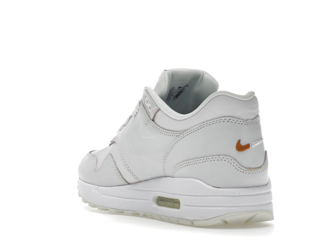 Vue 25 de Nike Air Max 1 Yours 