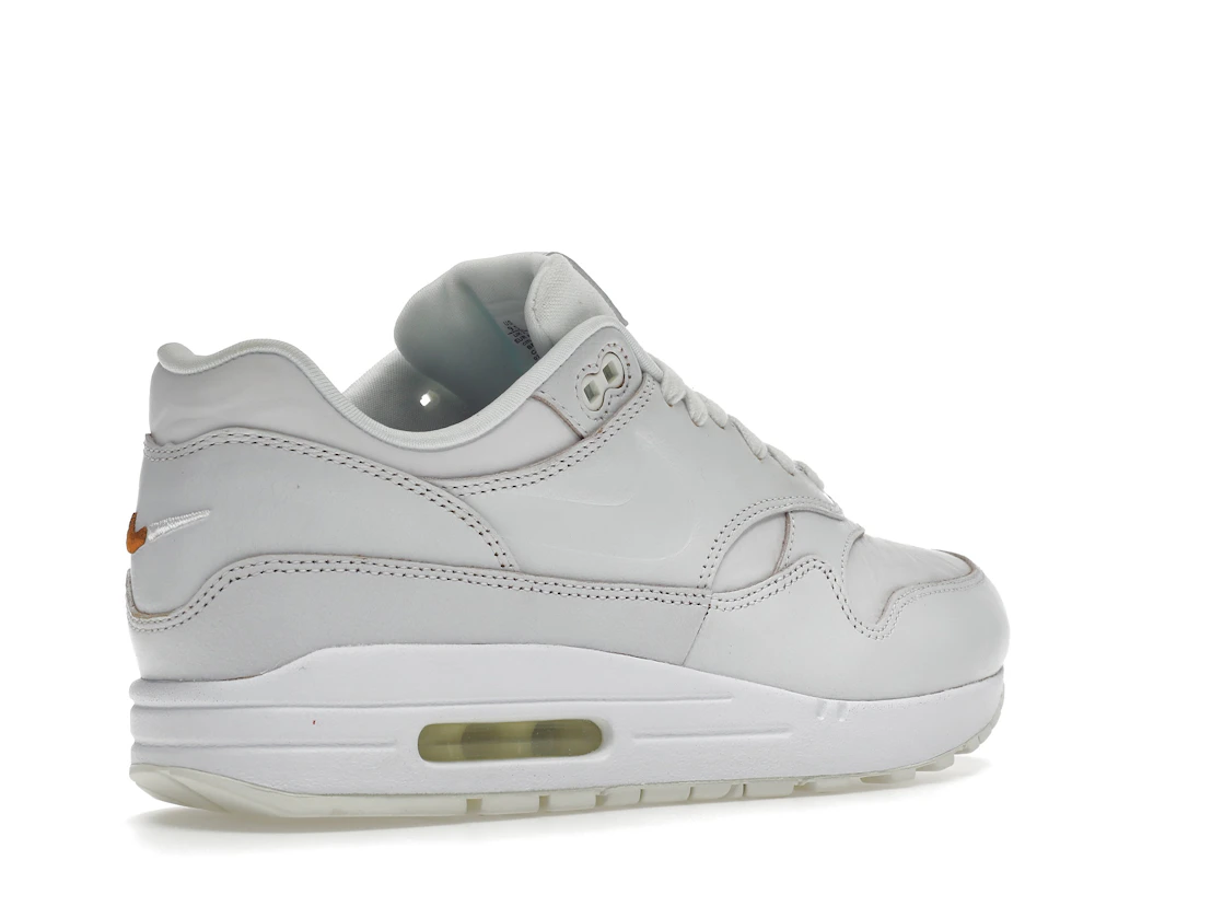 Vue 33 de Nike Air Max 1 Yours 