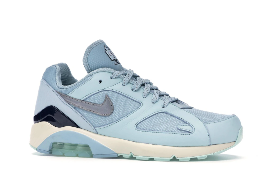 Vue 3 de Nike Air Max 180 Ice