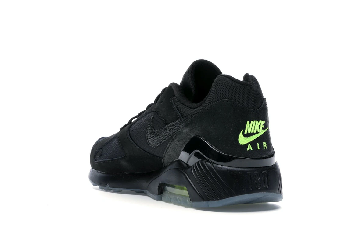 Vue 25 de Nike Air Max 180 Night Ops
