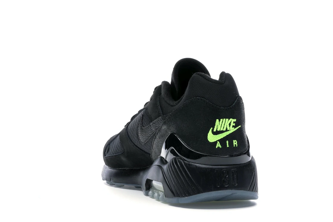 Vue 26 de Nike Air Max 180 Night Ops