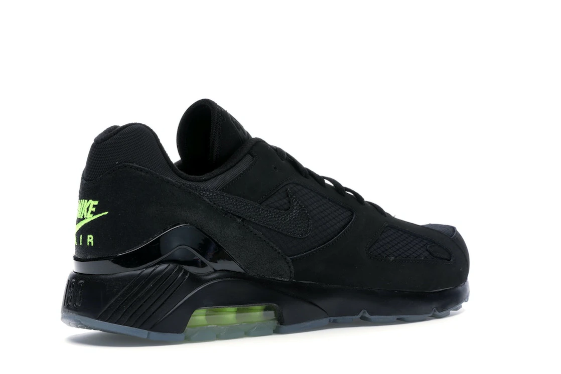 Vue 33 de Nike Air Max 180 Night Ops