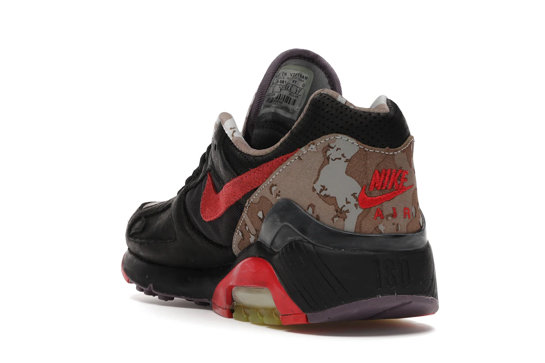 Vue 25 de Nike Air Max 180 Opium