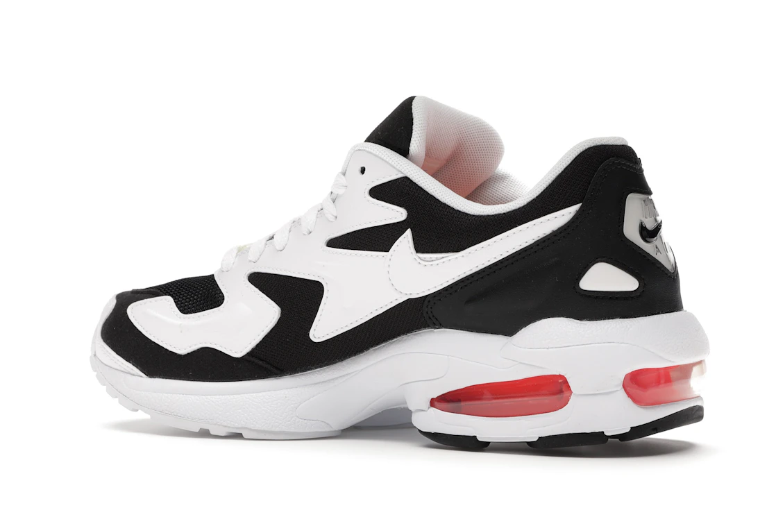 Vue 22 de Nike Air Max 2 Light Black Hyper Crimson 